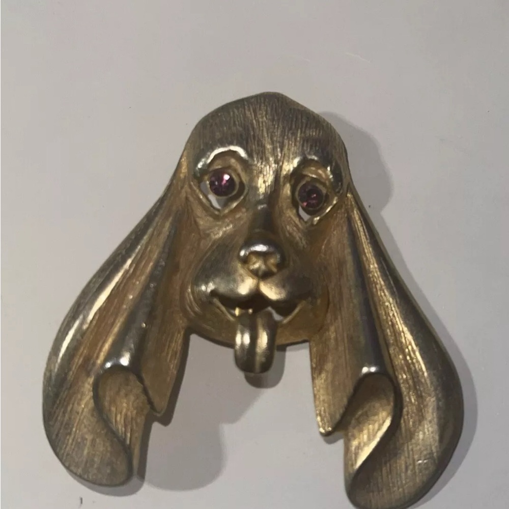 JJ Jewelry Vintage 1989s Gold Dog Brooch with Pink Gem Eyes